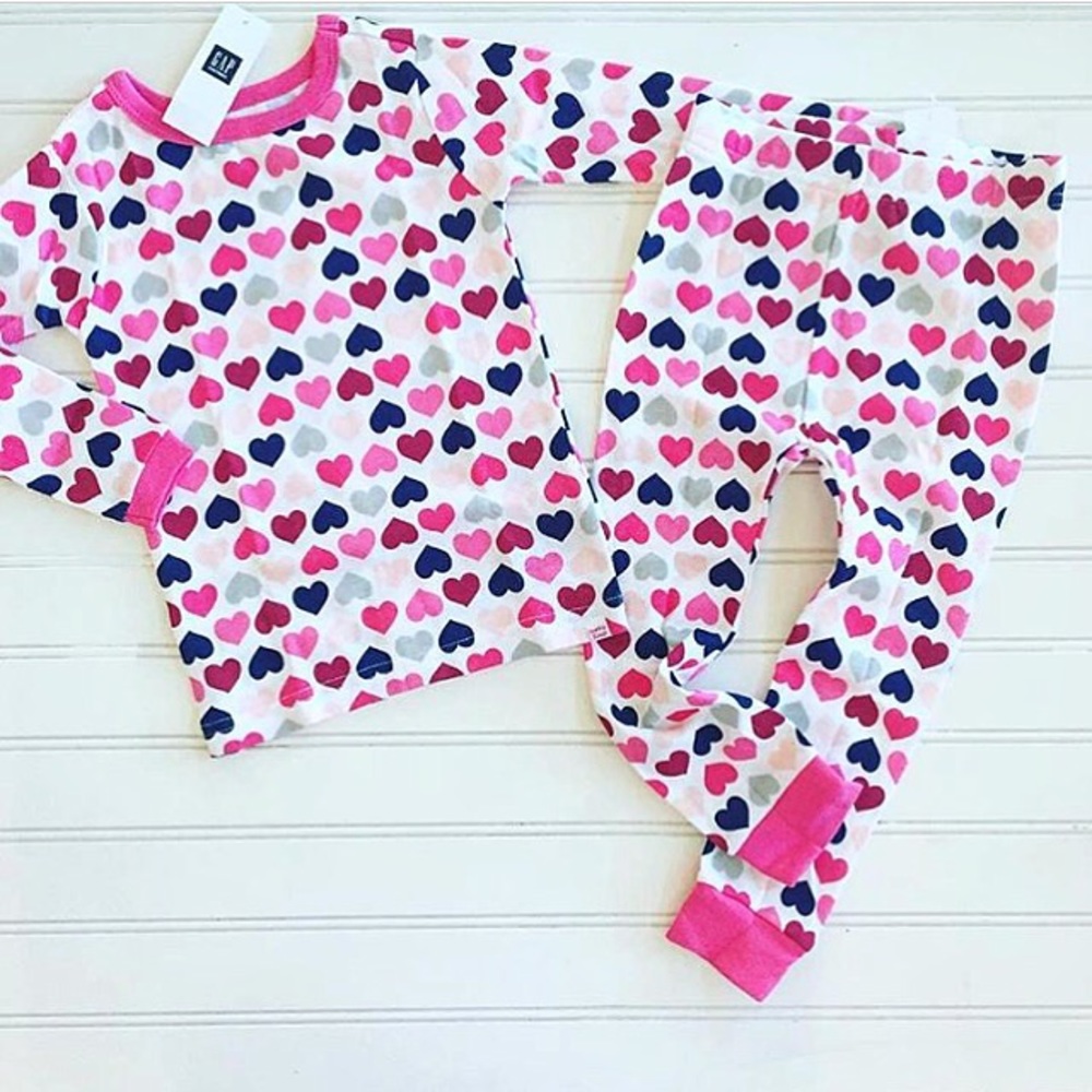 Heart pj’s / gap / adorable!